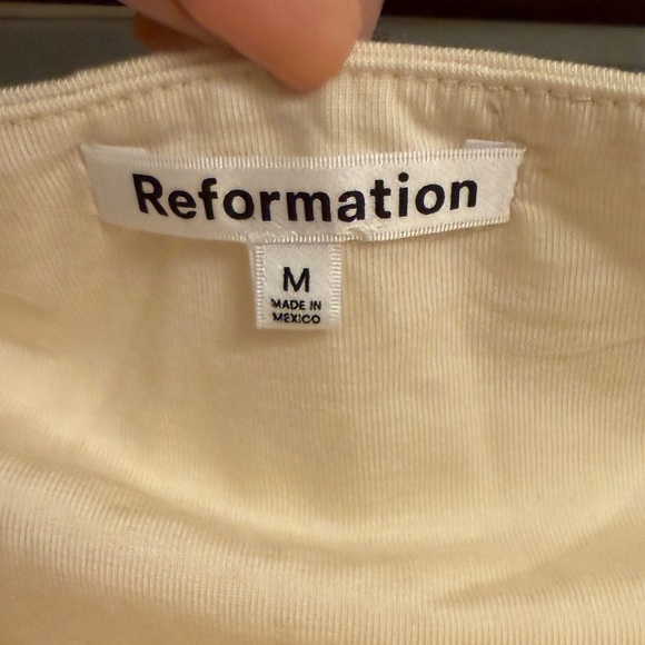 REFORMATION Women's Cream Sleeveless Cowl Neck Top Size M - Picture 3 of 4